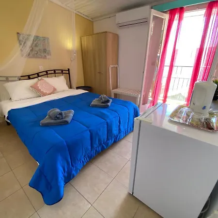 Avra Budget Apart Otel Benitses (Corfu)