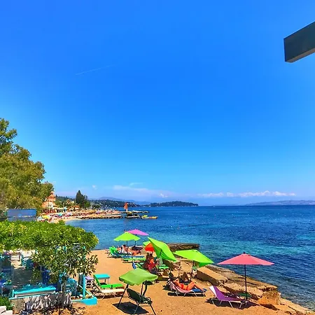 Avra Budget Apart Otel