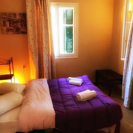 Avra Budget Aparthotel 4*