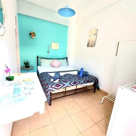 Aparthotel Avra Budget Benitses (Corfu)