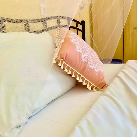 Aparthotel Avra Budget