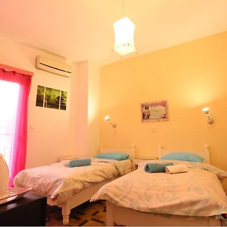 Avra Budget Benitses (Corfu)