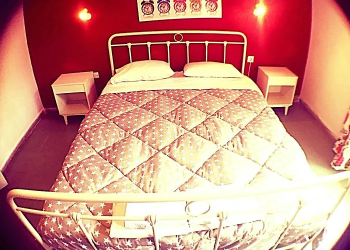 Avra Budget 3*